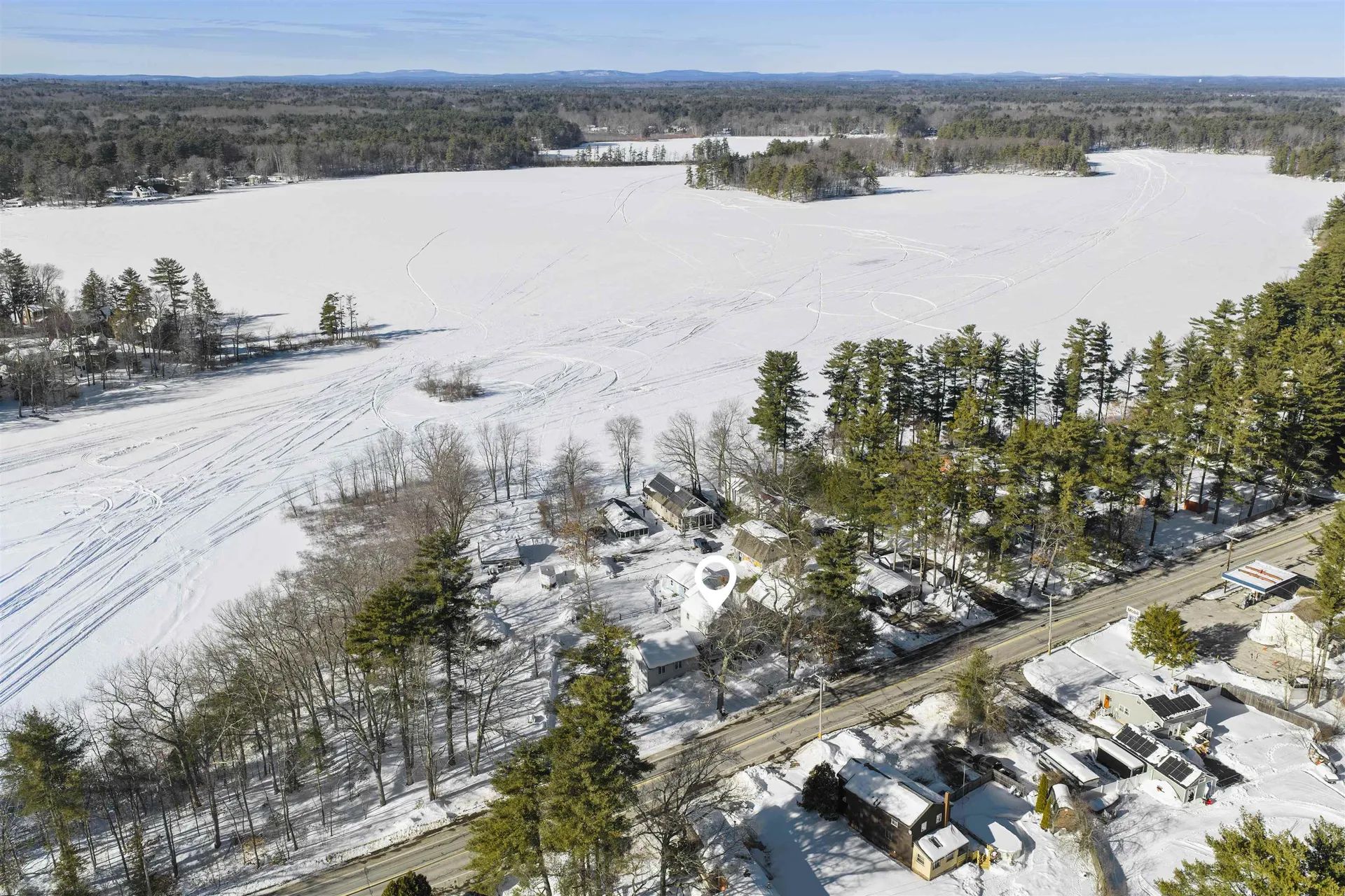 32 Main Street Kingston NH 03848