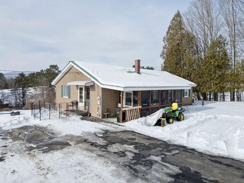 412 Winter Street Claremont NH 03743
