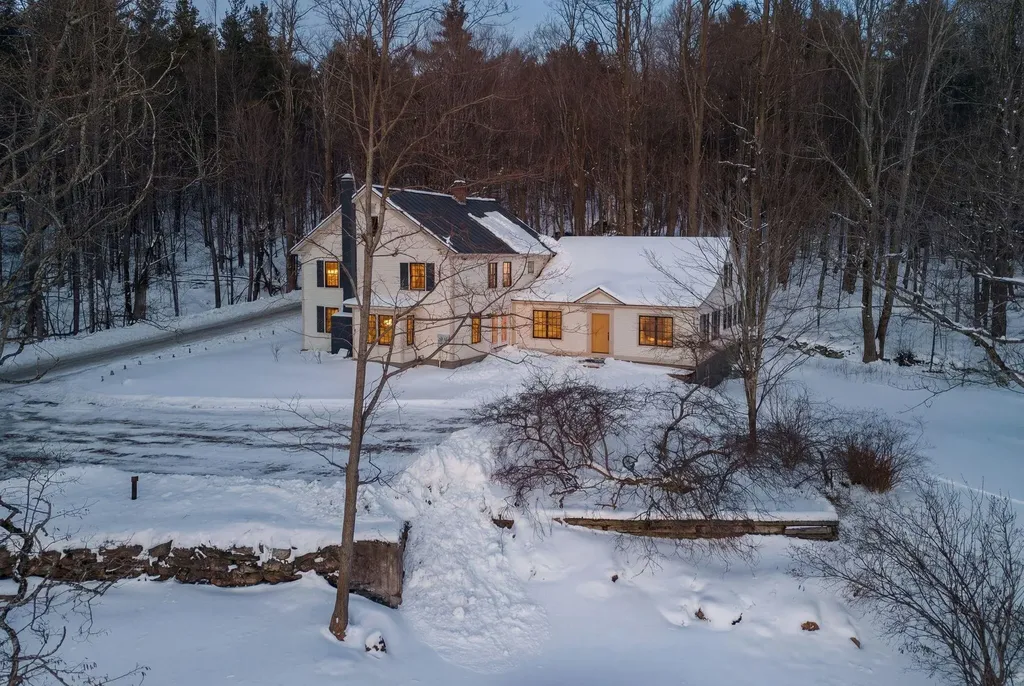 882 Mitchell Road Shrewsbury VT 05738