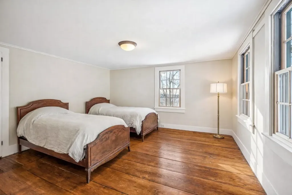 882 Mitchell Road Shrewsbury VT 05738