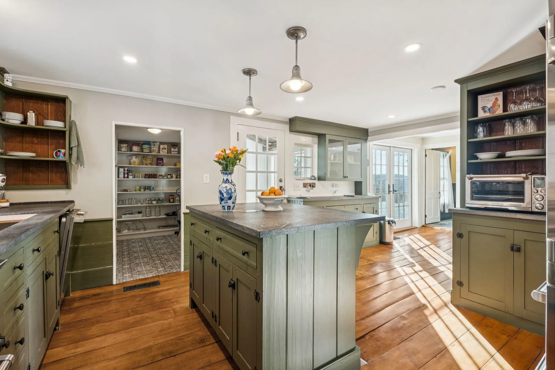 882 Mitchell Road Shrewsbury VT 05738