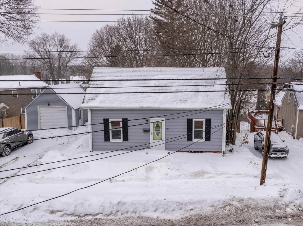 13 Stark Avenue Dover NH 03820