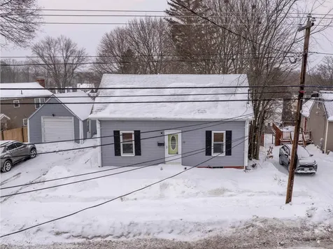 13 Stark Avenue Dover NH 03820