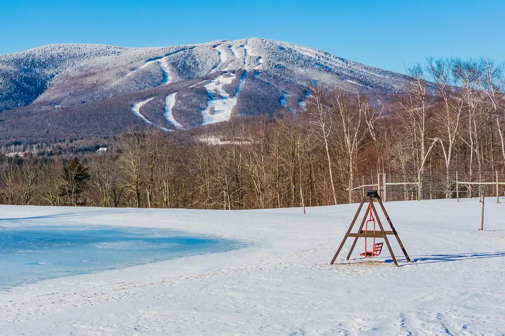 557 Trager Road Jamaica VT 05343