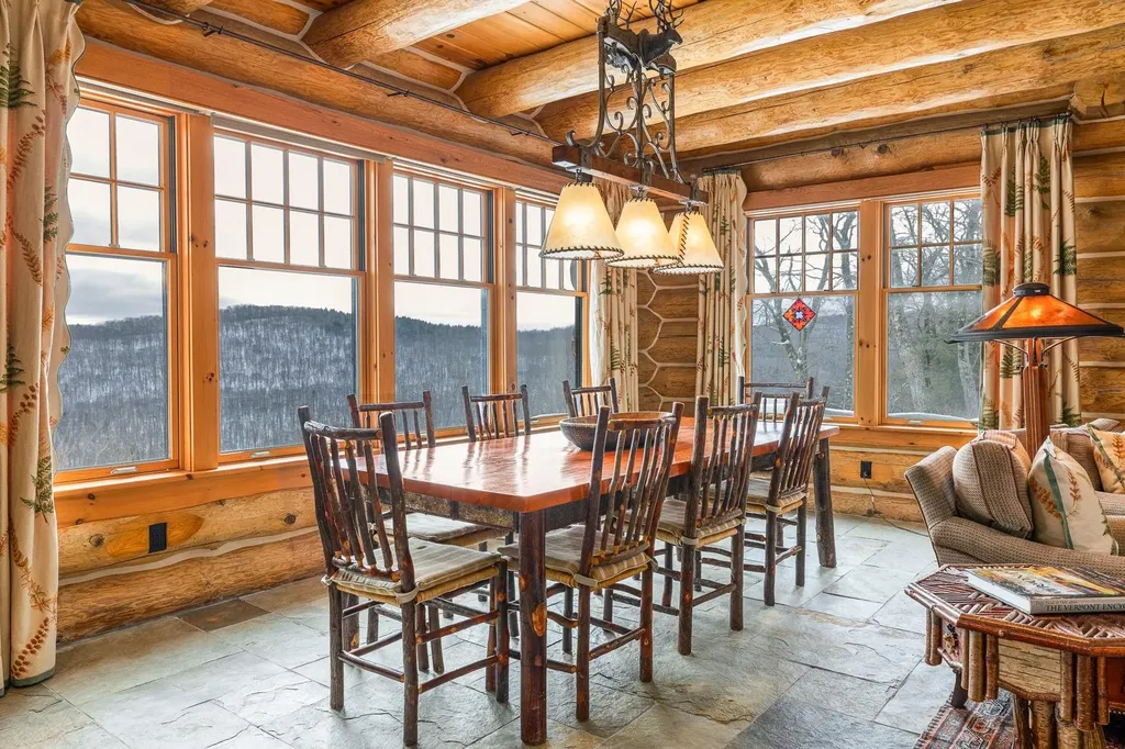 557 Trager Road Jamaica VT 05343