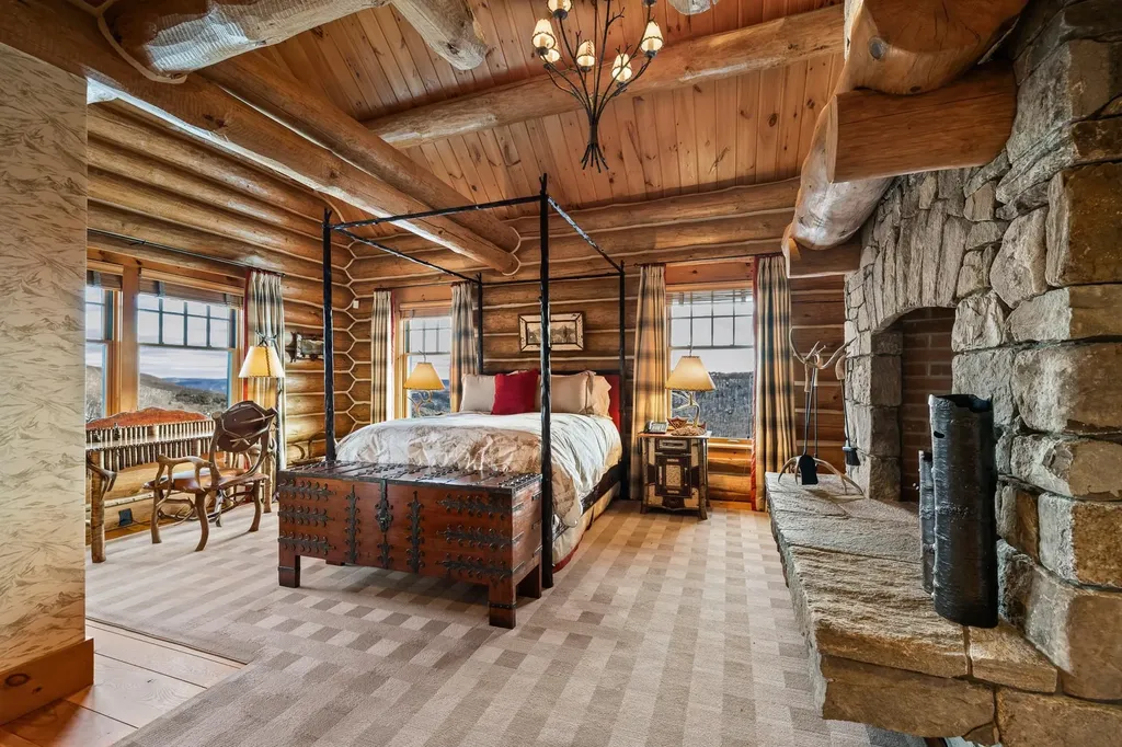 557 Trager Road Jamaica VT 05343