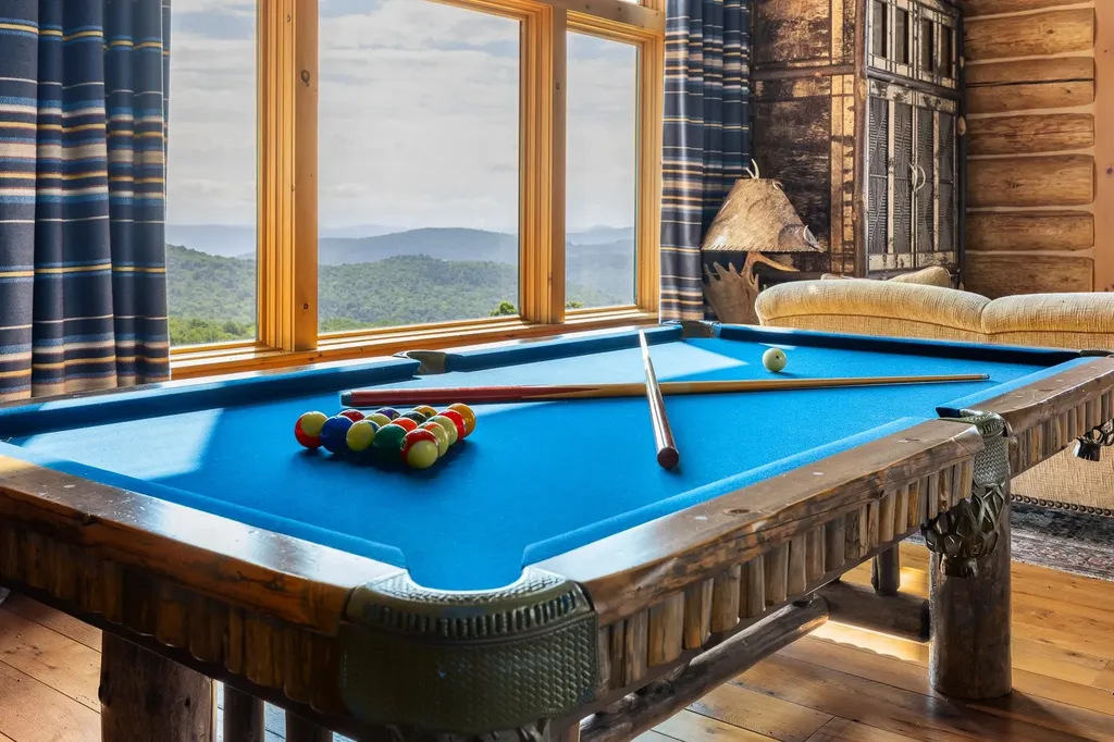 557 Trager Road Jamaica VT 05343