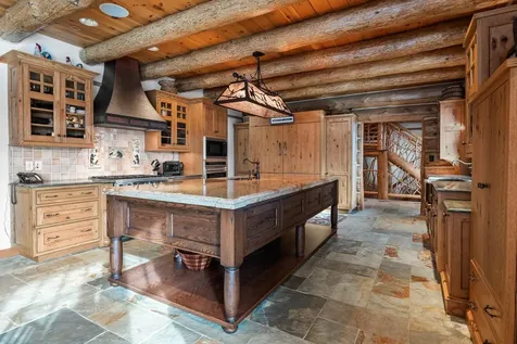 557 Trager Road Jamaica VT 05343