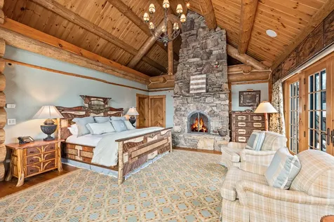 557 Trager Road Jamaica VT 05343