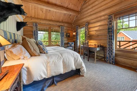 557 Trager Road Jamaica VT 05343