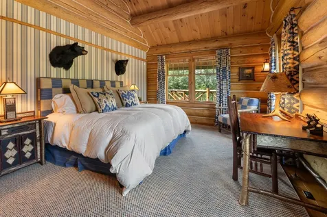 557 Trager Road Jamaica VT 05343