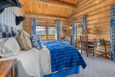 557 Trager Road Jamaica VT 05343