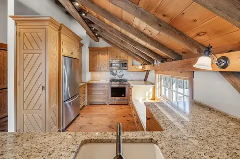 557 Trager Road Jamaica VT 05343