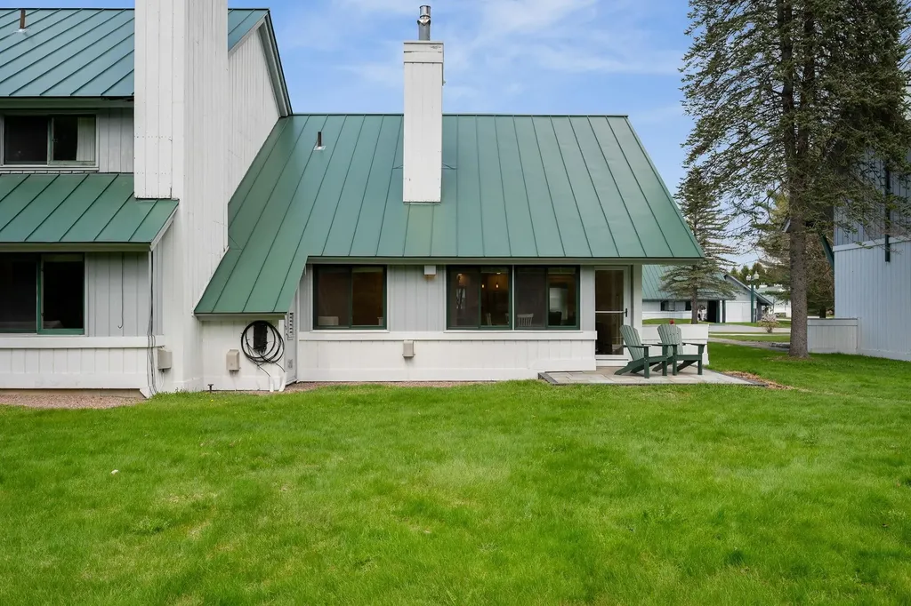 60 Village Green Drive Stowe VT 05672