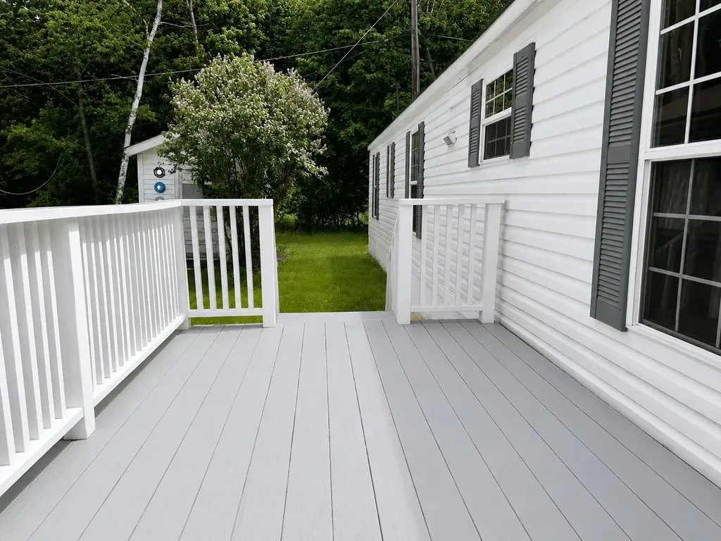 7 Dublin Street Gorham NH 03581