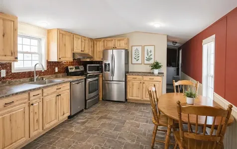 7 Dublin Street Gorham NH 03581