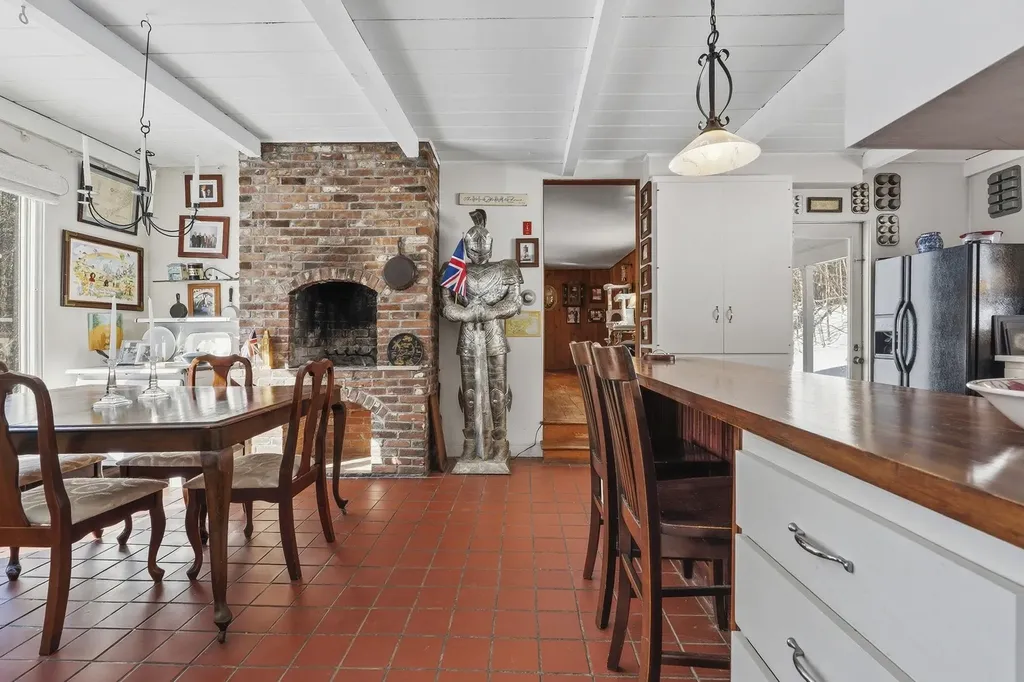 789 Hammond Hill Road West Windsor VT 05089