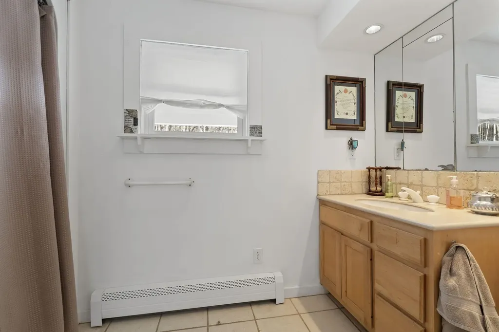 789 Hammond Hill Road West Windsor VT 05089