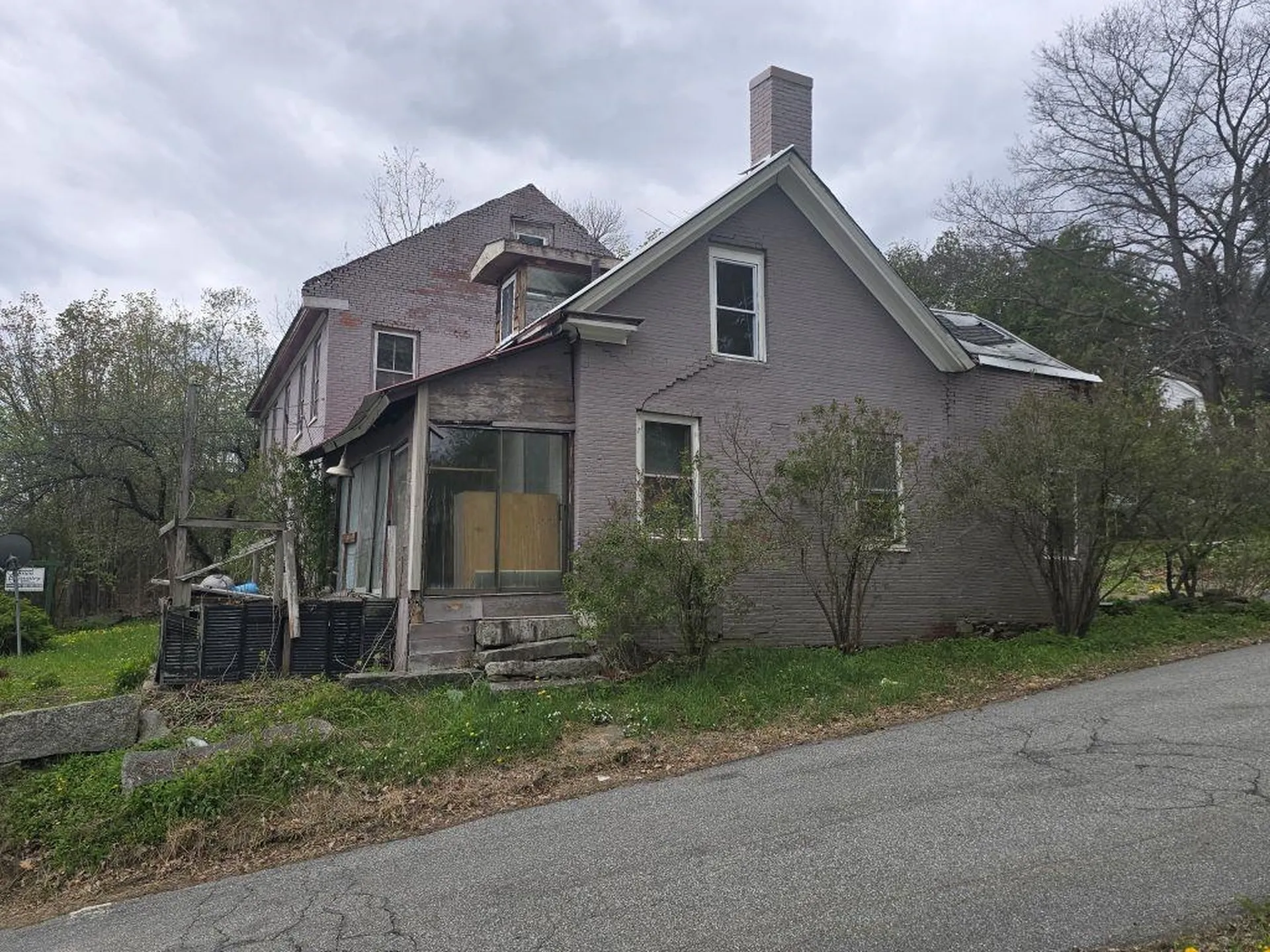 130 Sunapee Street Newport NH 03773