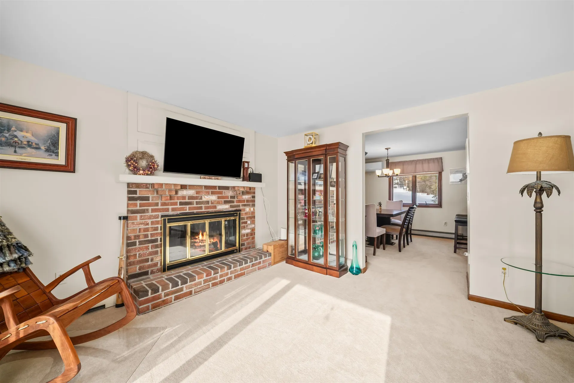 28 Village Court Laconia NH 03246