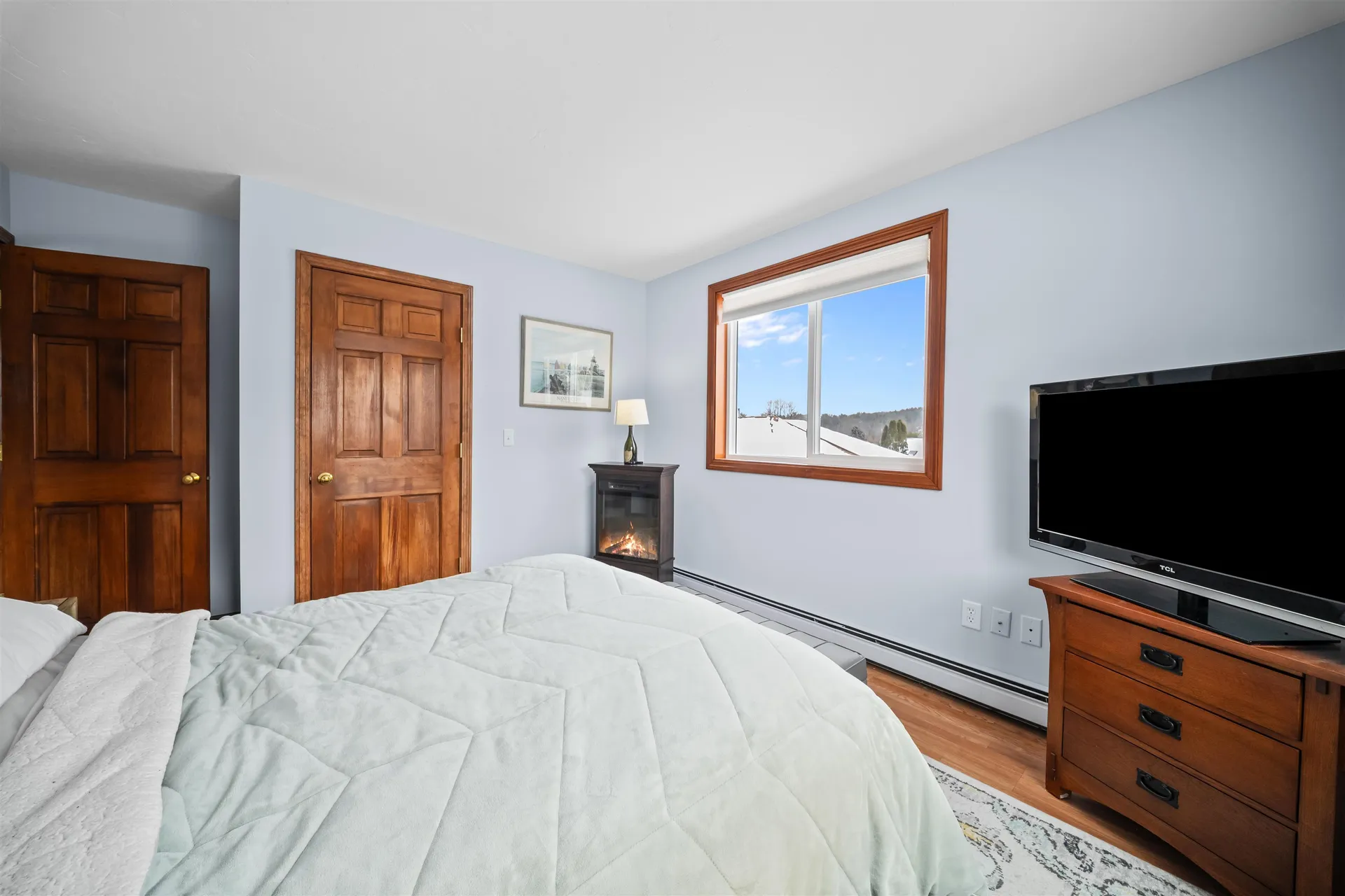 28 Village Court Laconia NH 03246