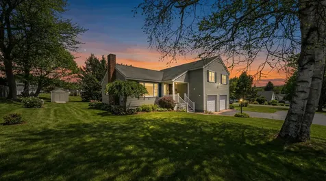 28 Village Court Laconia NH 03246