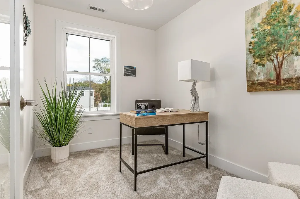 #5 Woodbury Reserve Portsmouth NH 03801
