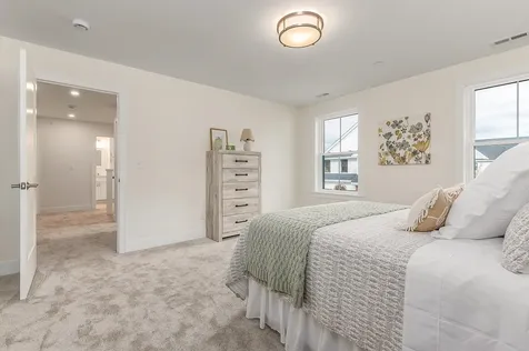 #5 Woodbury Reserve Portsmouth NH 03801