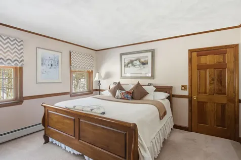 7 Wason Lane Atkinson NH 03811