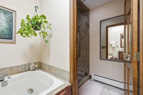 7 Wason Lane Atkinson NH 03811