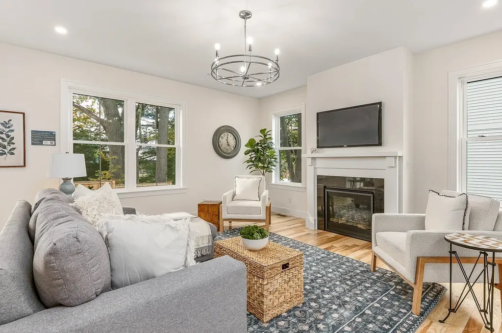 #5 Woodbury Reserve Portsmouth NH 03801