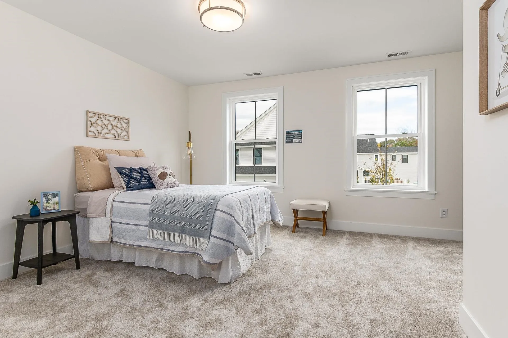 #5 Woodbury Reserve Portsmouth NH 03801