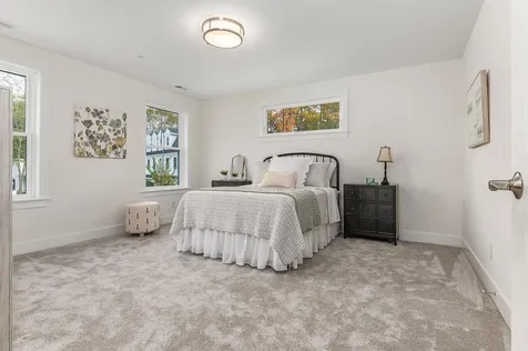 #5 Woodbury Reserve Portsmouth NH 03801