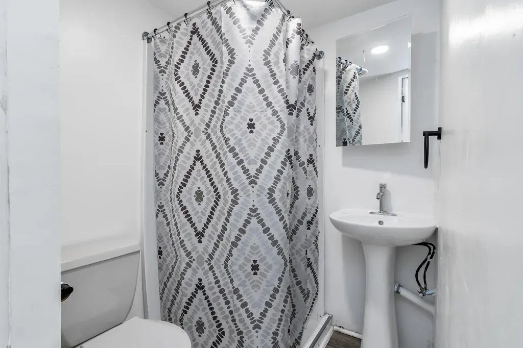 10 Millville Street Salem NH 03079