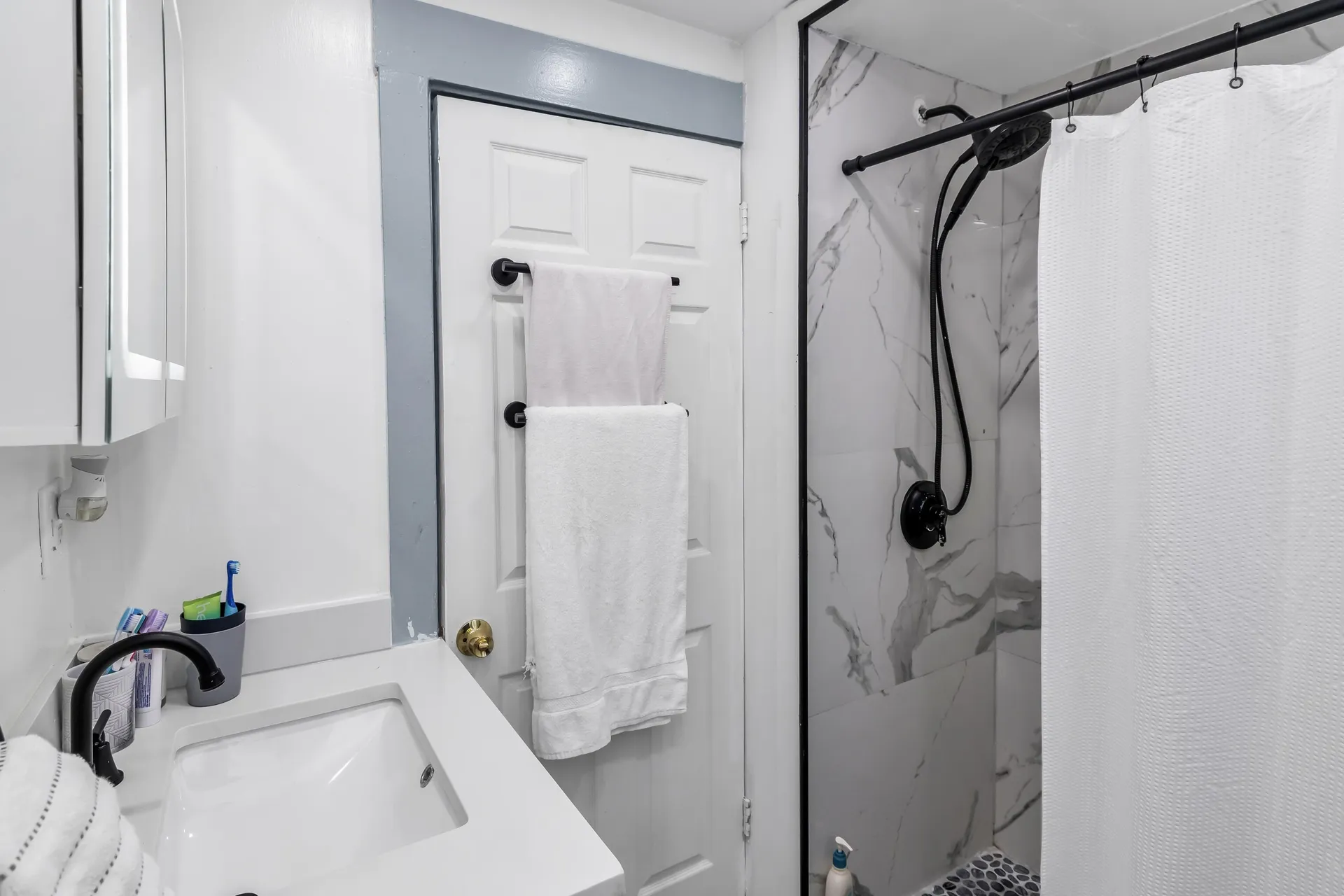 10 Millville Street Salem NH 03079