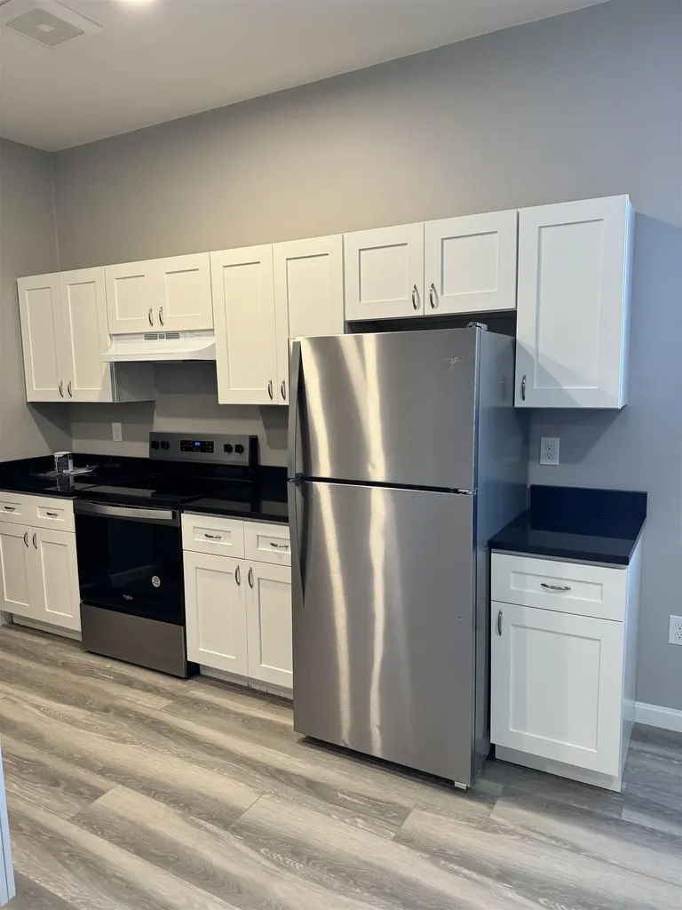 45 Monarch Way Portsmouth NH 03801