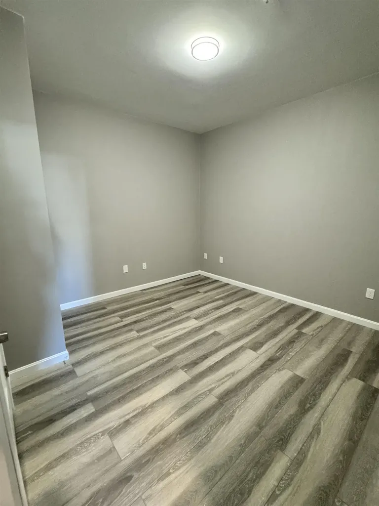 45 Monarch Way Portsmouth NH 03801