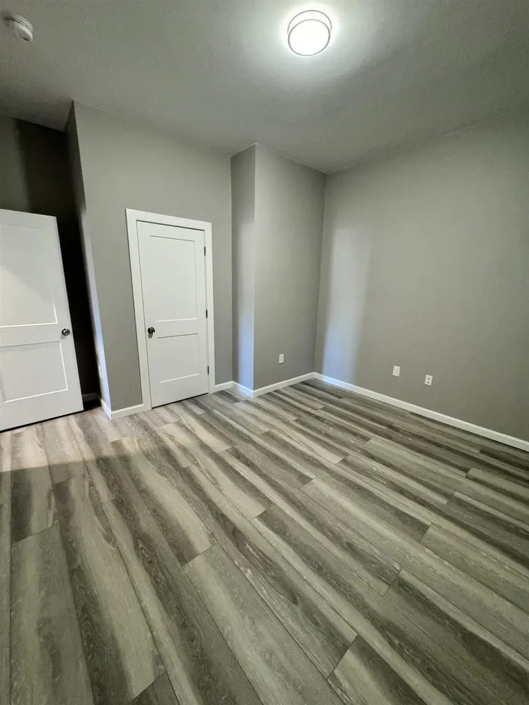 45 Monarch Way Portsmouth NH 03801