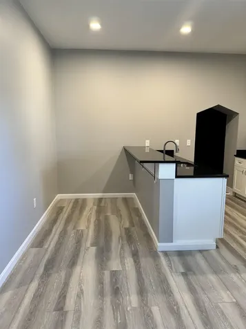 45 Monarch Way Portsmouth NH 03801