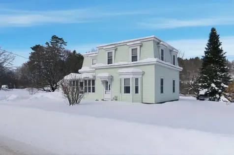 165 Pleasant Street Ryegate VT 05069