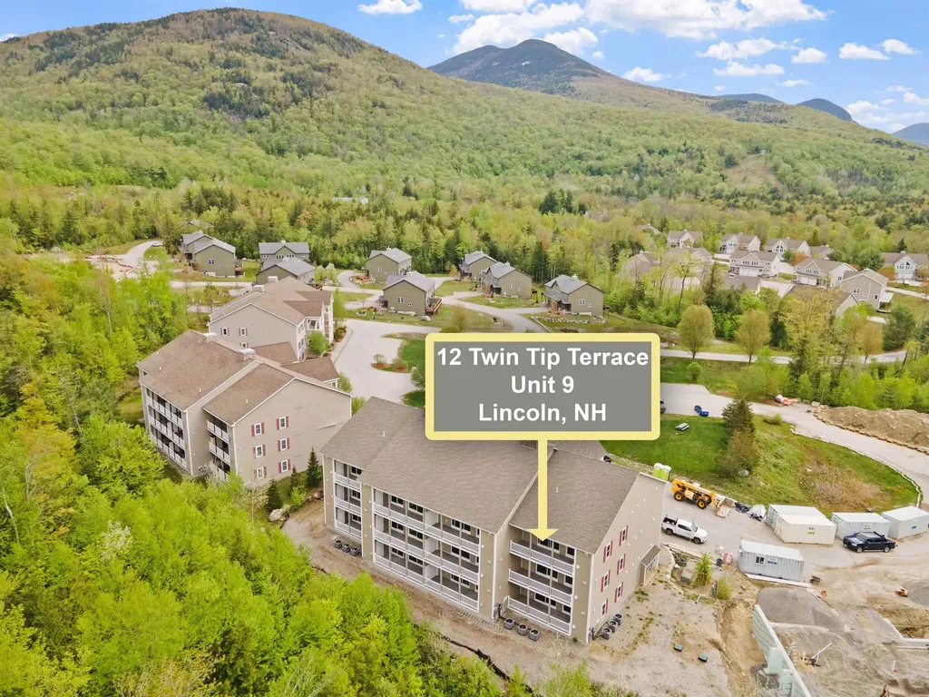 16 Twin Tip Terrace Lincoln NH 03251