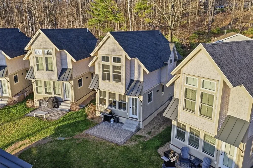 109 Weirs Boulevard Laconia NH 03246