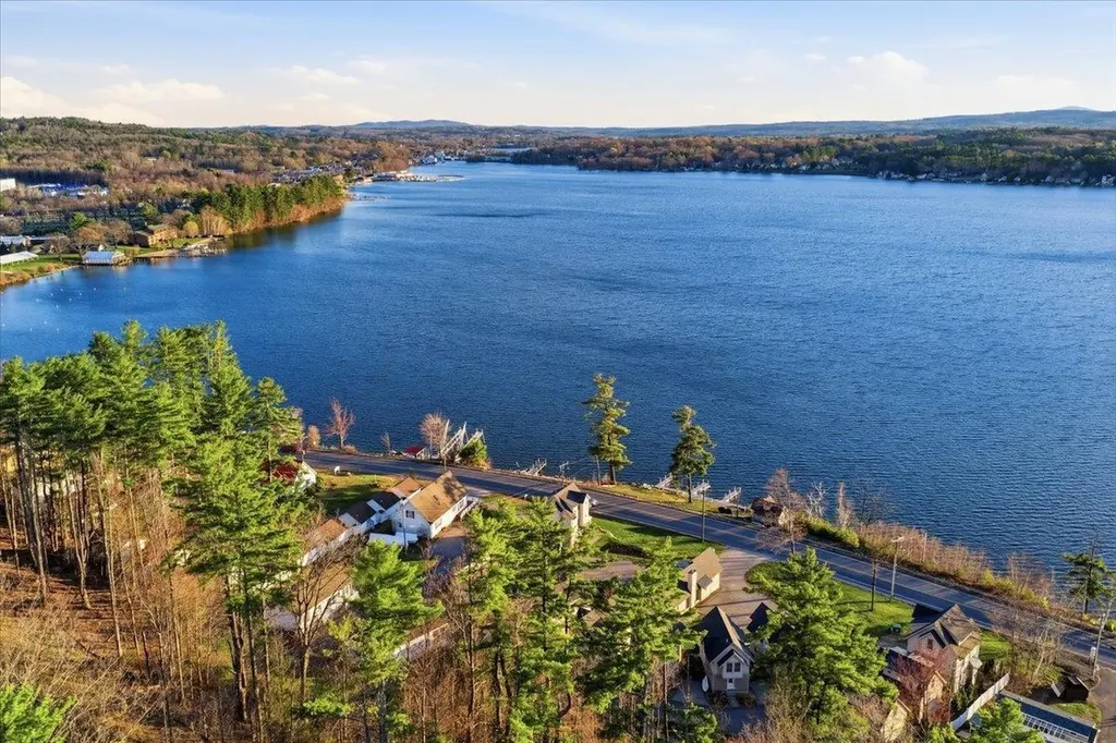 109 Weirs Boulevard Laconia NH 03246