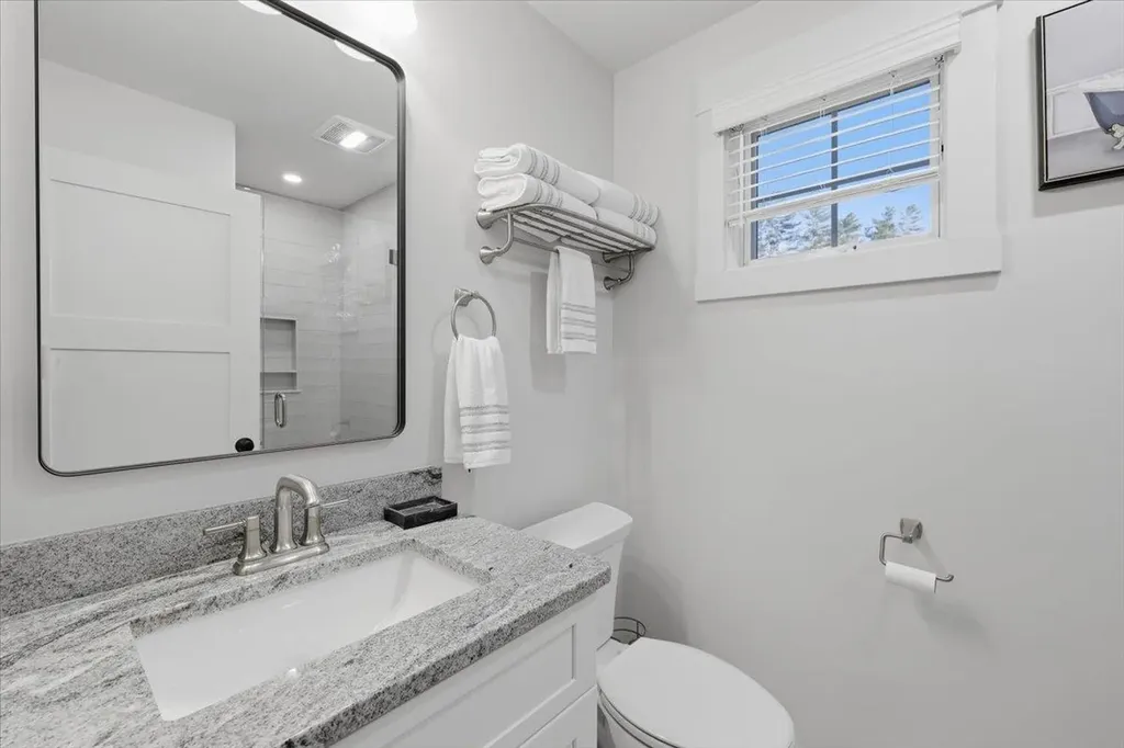 109 Weirs Boulevard Laconia NH 03246