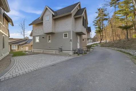 109 Weirs Boulevard Laconia NH 03246
