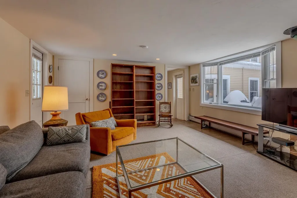 9 Old Route 30 Winhall VT 05340