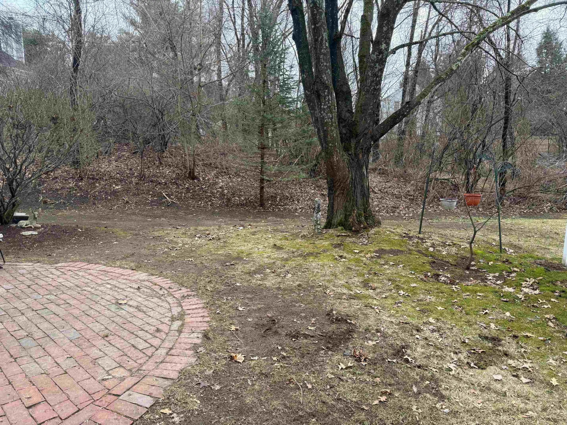 555 Straw Hill Road Manchester NH 03104