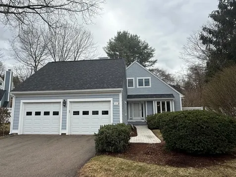 555 Straw Hill Road Manchester NH 03104