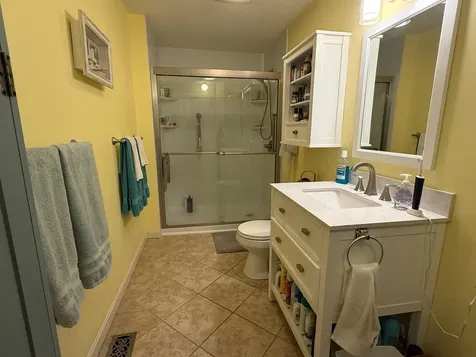 555 Straw Hill Road Manchester NH 03104