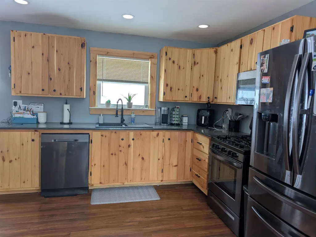 2030 Vt Route 105 Bloomfield VT 05905